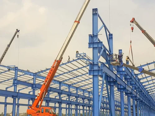 peb-structure-erection-sheeting-works-500x500 (1)
